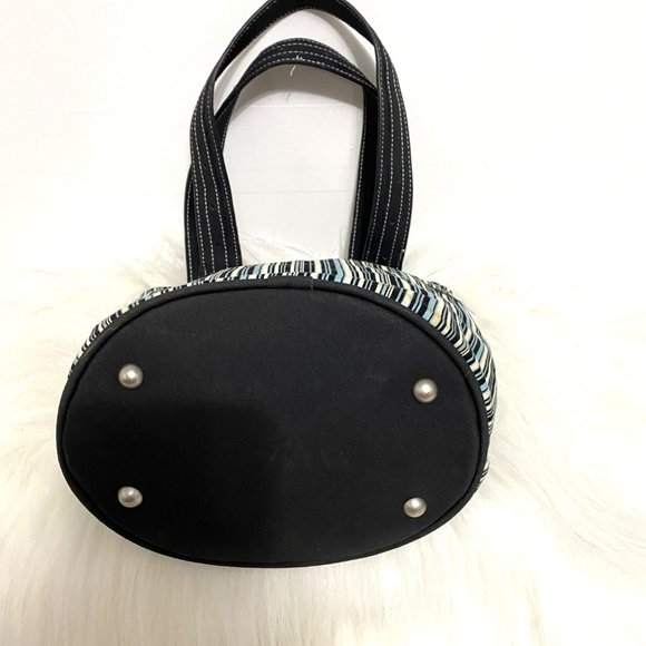 Sisters by Longaberger Mini Striped Bucket Purse - Picture 3 of 12